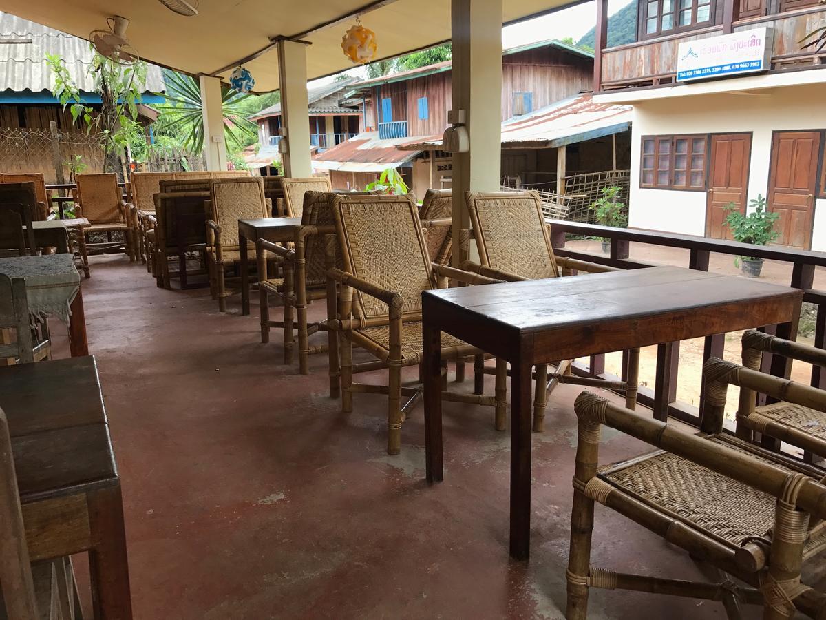 Riverview Bungalows & Gh Muang Ngoi Exterior foto