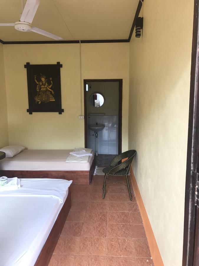 Riverview Bungalows & Gh Muang Ngoi Exterior foto